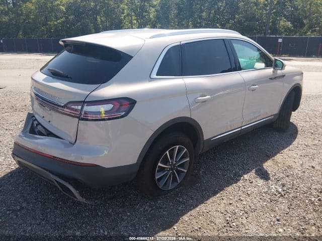 2022 LINCOLN NAUTILUS STANDARD 4