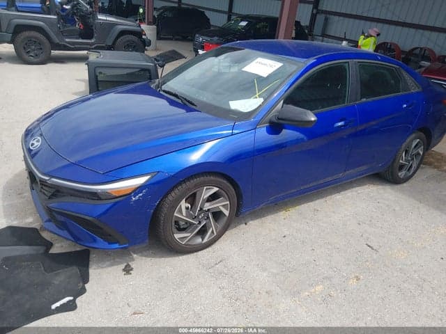 2025 HYUNDAI ELANTRA SEL SPORT 2