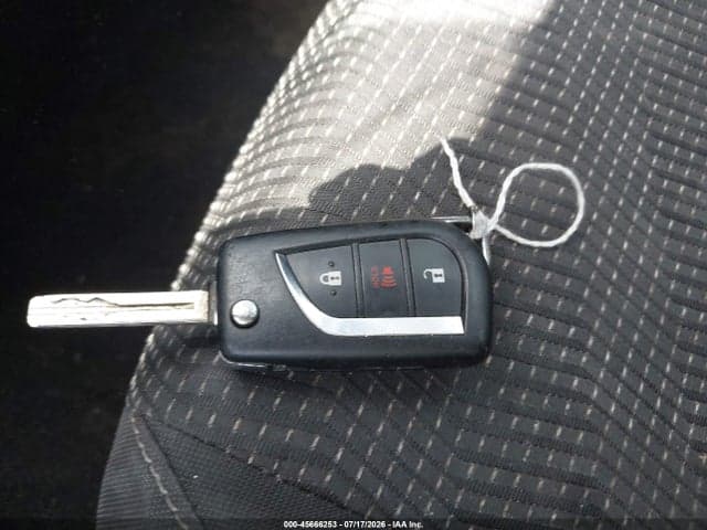 2017 TOYOTA COROLLA IM 11