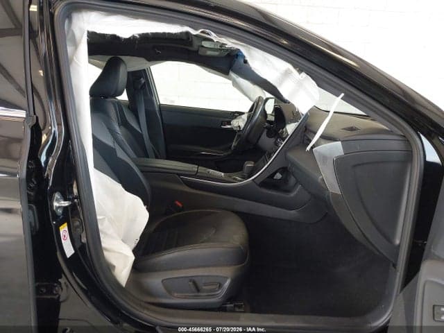 2019 TOYOTA AVALON XSE 5