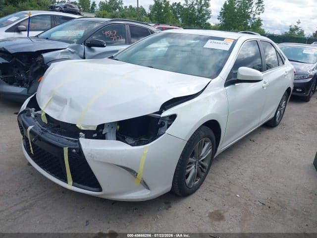 2017 TOYOTA CAMRY SE 2