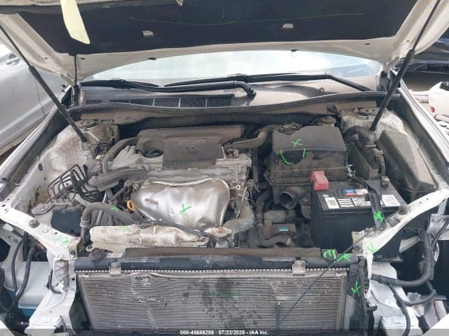2017 TOYOTA CAMRY SE 10