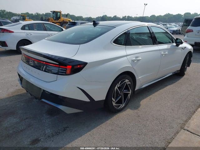 2024 HYUNDAI SONATA SEL 4