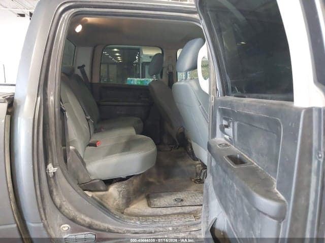2017 RAM 1500 8