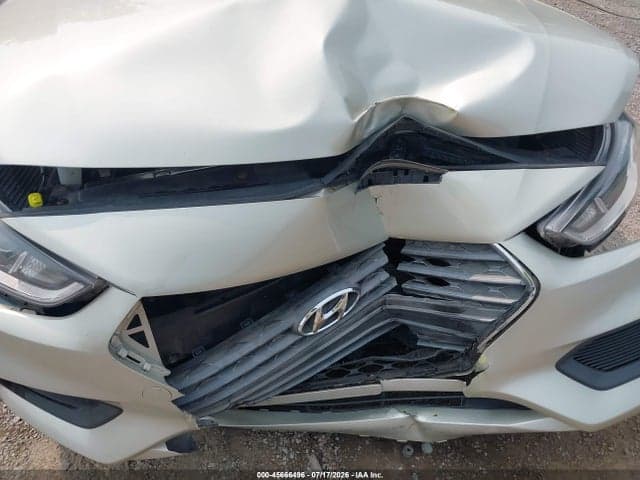 2018 HYUNDAI ACCENT SE 18