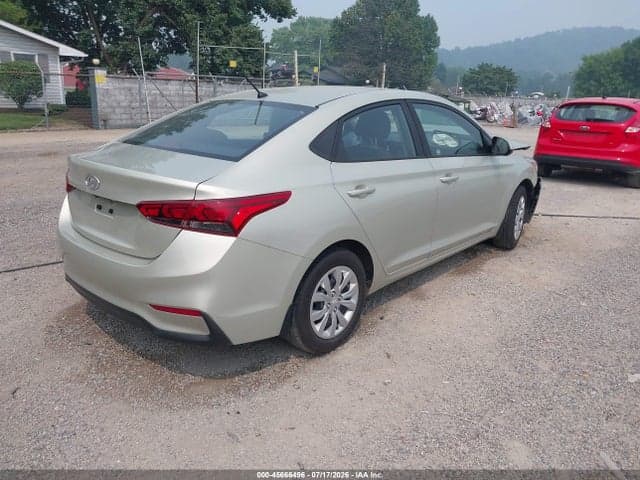 2018 HYUNDAI ACCENT SE 4