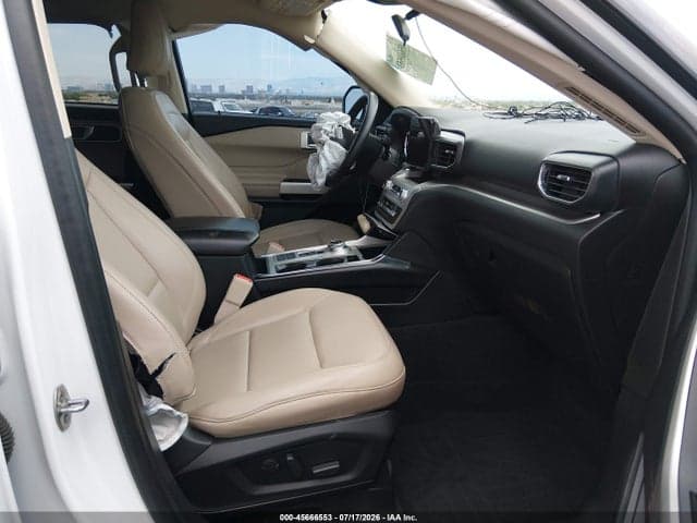 2021 FORD EXPLORER XLT 5