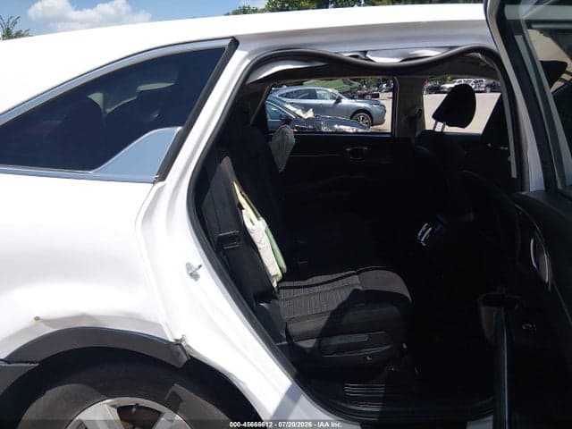 2025 KIA SORENTO LX 8
