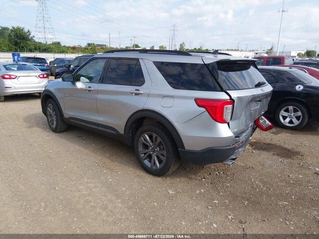 2023 FORD EXPLORER XLT 3