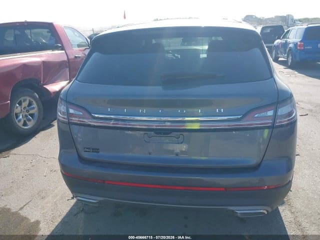 2022 LINCOLN NAUTILUS RESERVE 16
