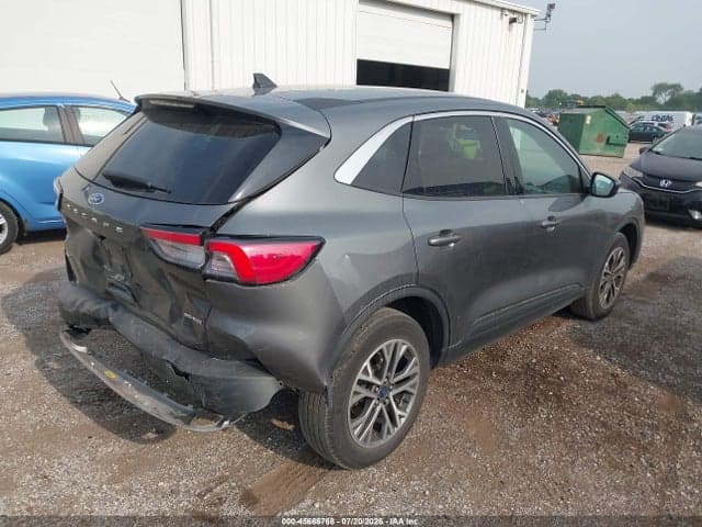 2022 FORD ESCAPE SEL 4