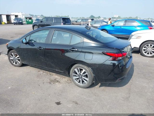 2021 NISSAN VERSA SV XTRONIC CVT 3