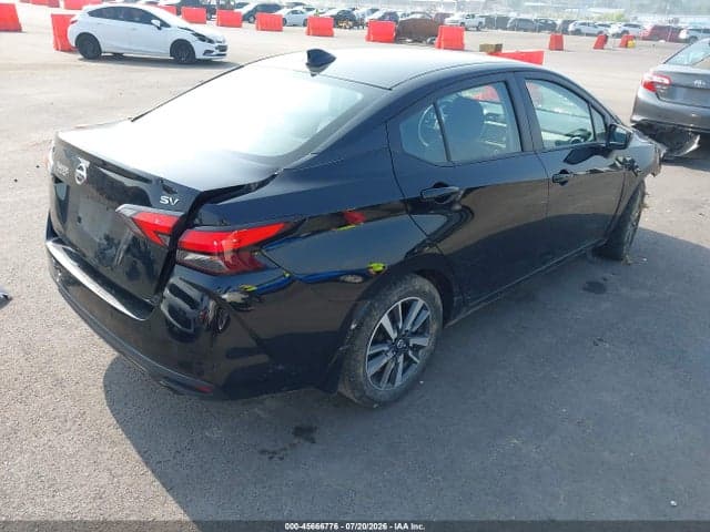 2021 NISSAN VERSA SV XTRONIC CVT 4