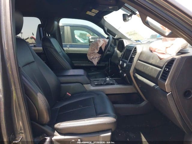2019 FORD EXPEDITION XLT 5