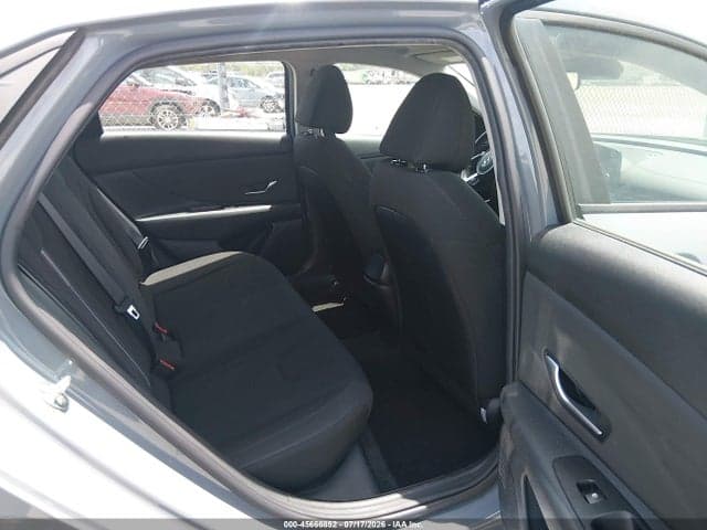 2021 HYUNDAI ELANTRA SEL 8