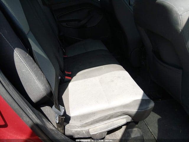 2017 FORD ESCAPE SE 8