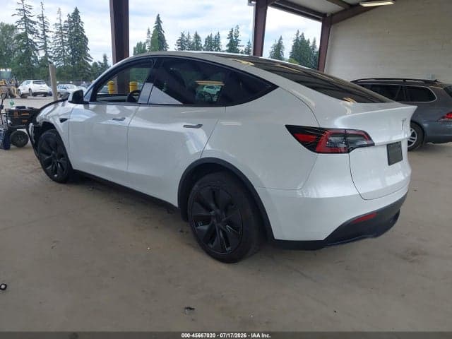 2025 TESLA MODEL Y LONG RANGE DUAL MOTOR REAR-WHEEL DRIVE 3