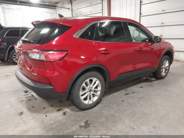 2020 FORD ESCAPE SE 4