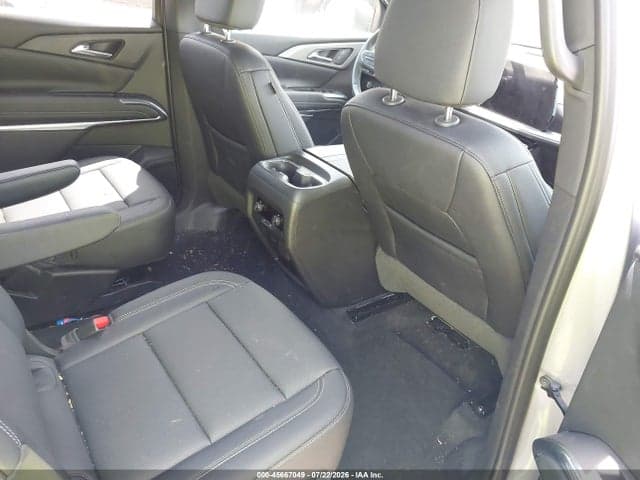 2026 CHEVROLET TRAVERSE AWD LT 8