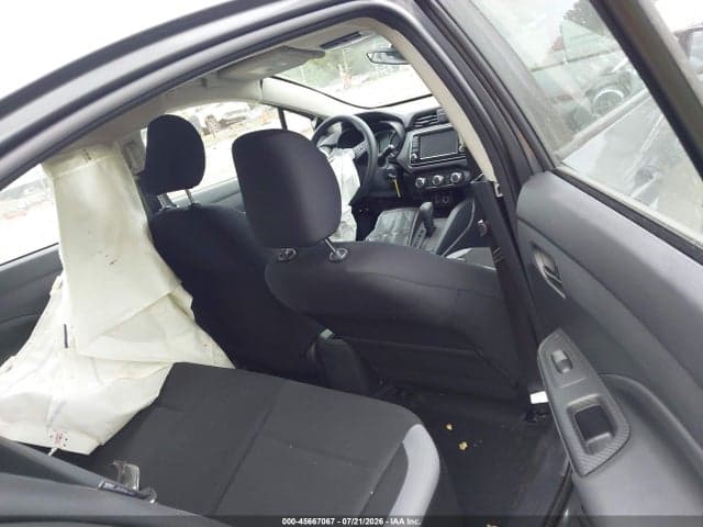 2025 NISSAN VERSA 1.6 S 8