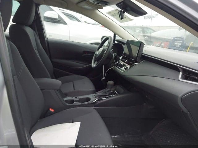 2026 TOYOTA COROLLA LE 5