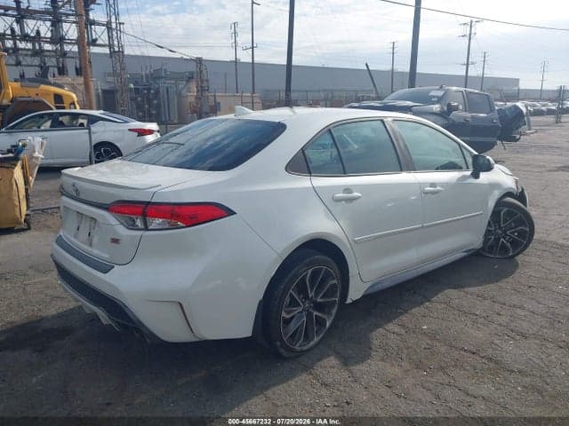 2020 TOYOTA COROLLA SE 4