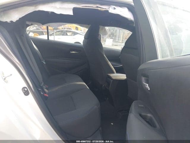 2020 TOYOTA COROLLA SE 8