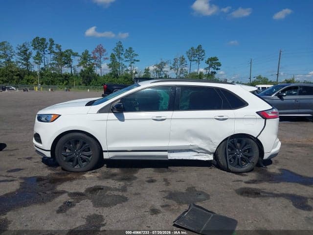 2022 FORD EDGE SE 14