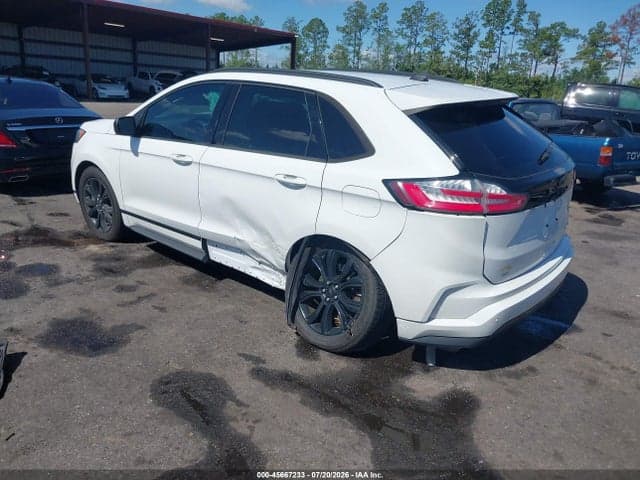 2022 FORD EDGE SE 3