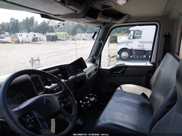 2020 INTERNATIONAL MV 7