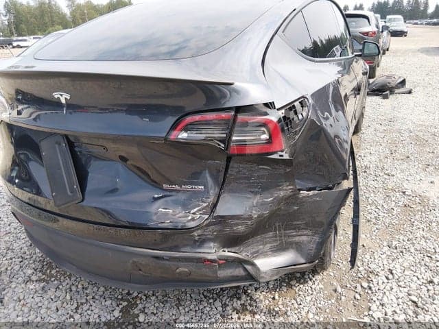 2025 TESLA MODEL Y PERFORMANCE DUAL MOTOR ALL-WHEEL DRIVE 6