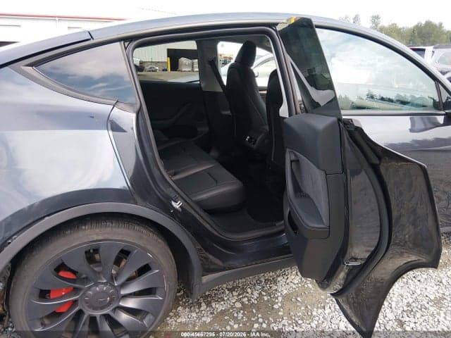 2025 TESLA MODEL Y PERFORMANCE DUAL MOTOR ALL-WHEEL DRIVE 8