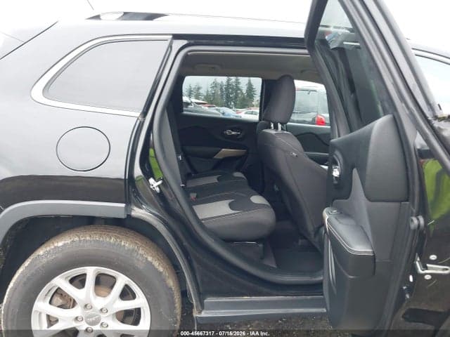 2018 JEEP CHEROKEE LATITUDE 4X4 8