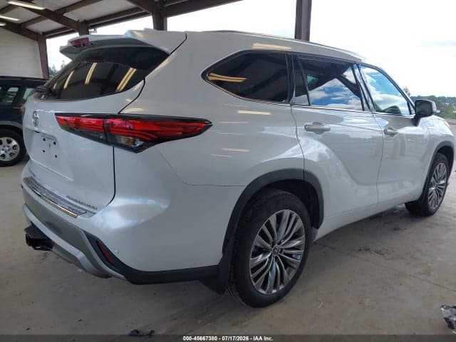 2022 TOYOTA HIGHLANDER PLATINUM 4