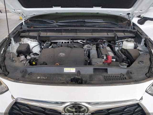 2022 TOYOTA HIGHLANDER PLATINUM 10