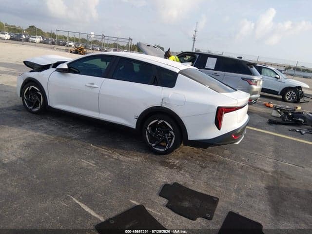 2025 KIA K4 EX 3