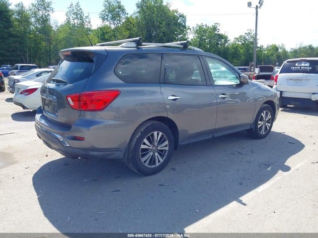 2017 NISSAN PATHFINDER S 4