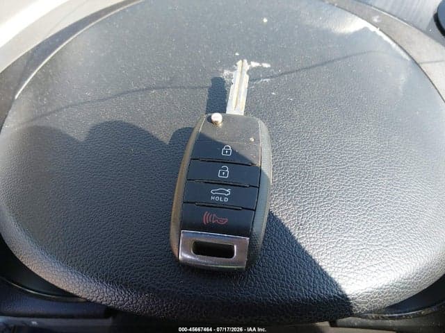 2017 KIA FORTE LX 11