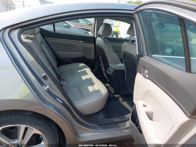 2018 HYUNDAI ELANTRA LIMITED 8