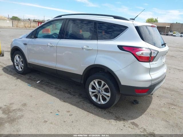 2018 FORD ESCAPE SE 3