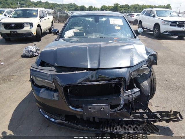 2018 CHRYSLER 300 300S AWD 11