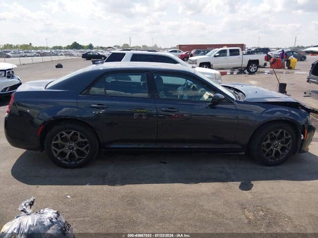 2018 CHRYSLER 300 300S AWD 12