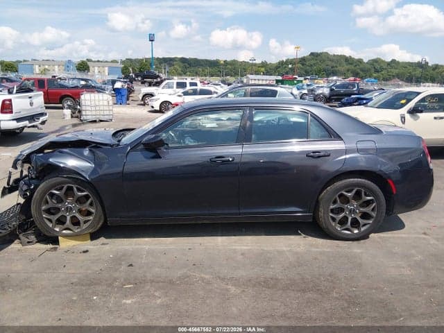 2018 CHRYSLER 300 300S AWD 13