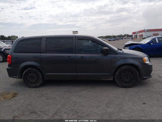 2018 DODGE GRAND CARAVAN SE 13