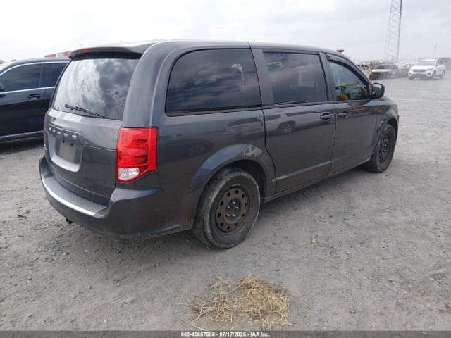 2018 DODGE GRAND CARAVAN SE 4