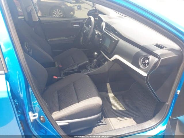 2017 TOYOTA COROLLA IM 5