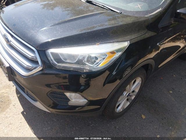 2017 FORD ESCAPE SE 6