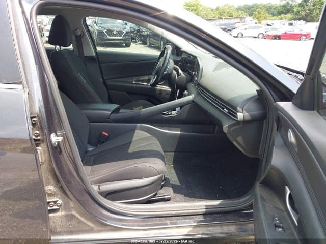 2021 HYUNDAI ELANTRA SEL 5