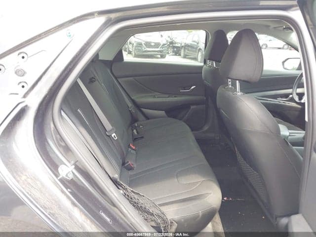2021 HYUNDAI ELANTRA SEL 8