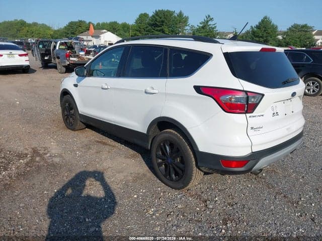 2018 FORD ESCAPE SE 3